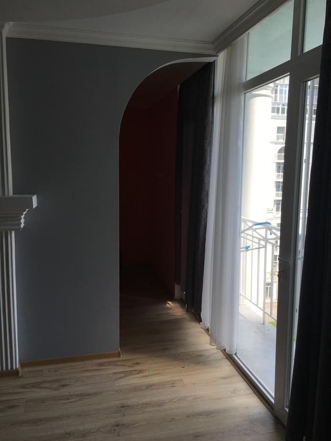 Apartment White Magnolia Batumi Eksteriør bilde